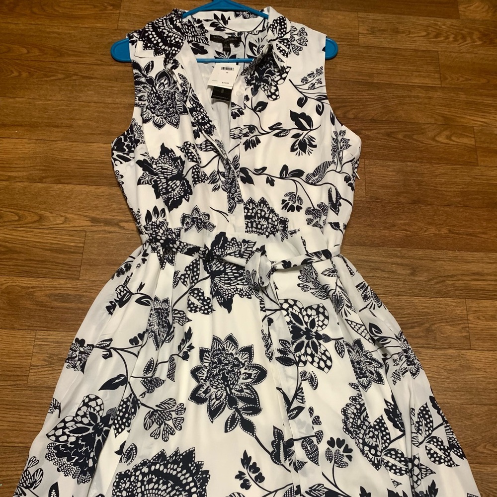 Women’s Banana Republic Blue and White Floral Midi Dress size 14 NWT